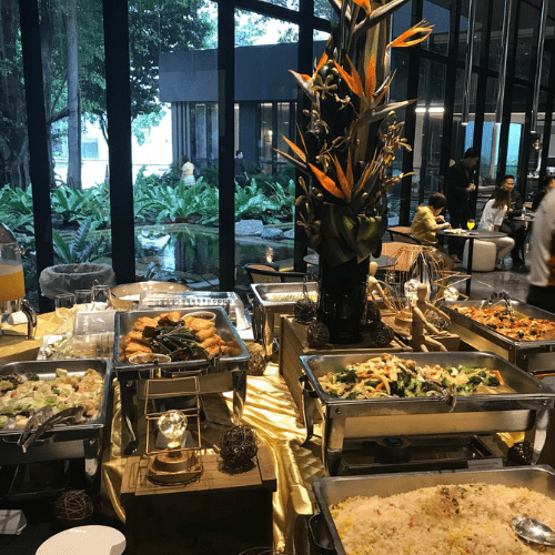 Cantaloupe Buffet Setup Cantaloupe Buffet Setup